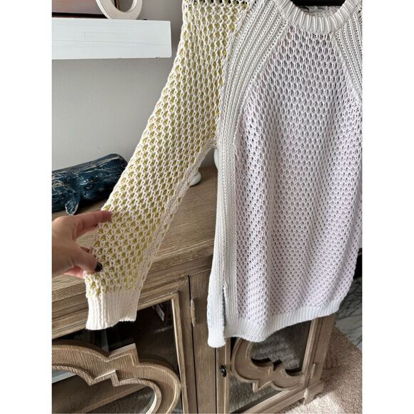 Cotton by Autumn Cashmere Color Block Honeycomb Sweater in Bleach White & Neutra - Picture 4 of 8